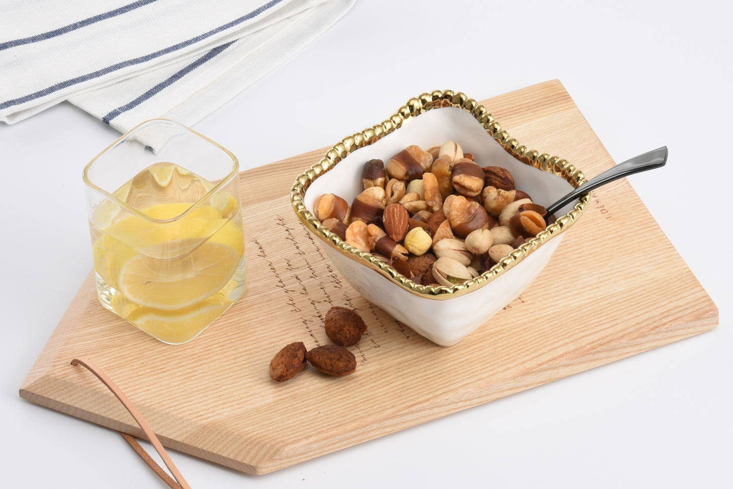 Pampa Bay Golden Salerno Square Snack Bowl