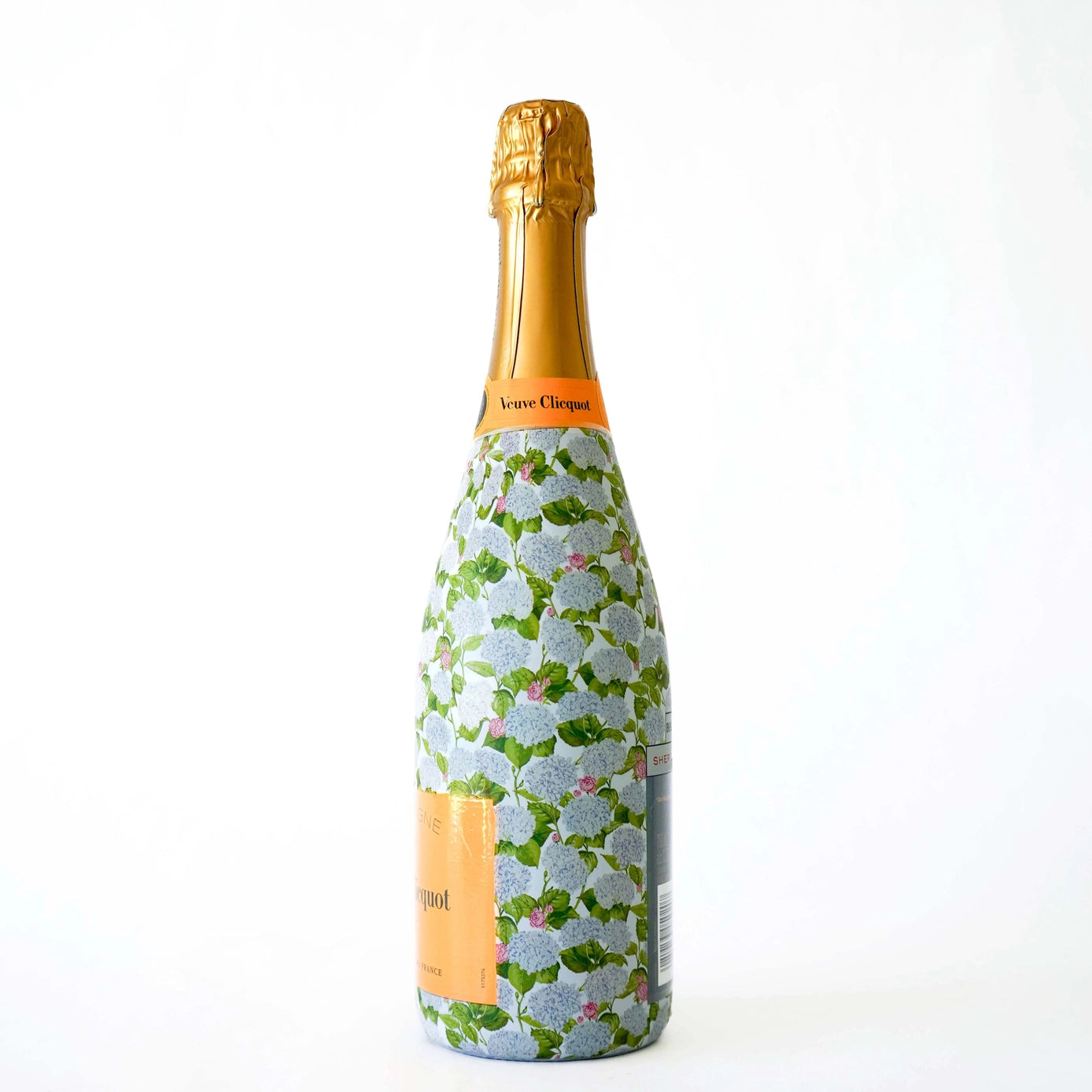 Beau Bottles X Sheridan French Collection Champagne Wrap – Classic Hydrangea