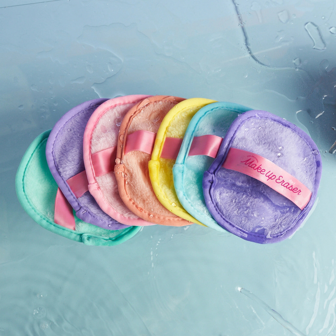 The Original MakeUp Eraser Dewy Glow 7-Day Set