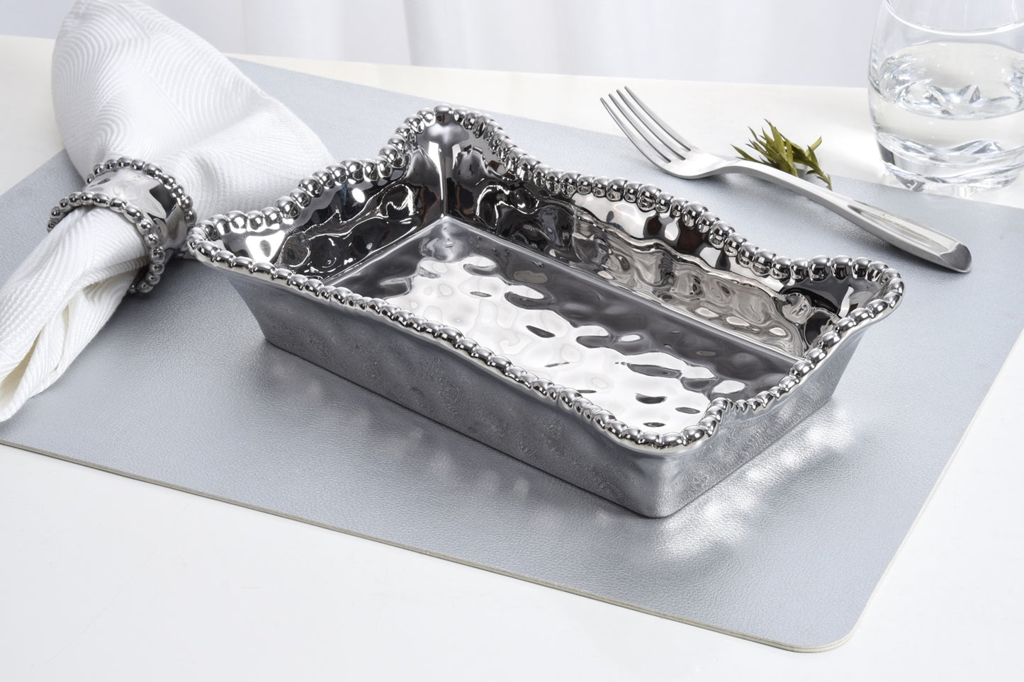 Pampa Bay Verona Dinner Napkin & Guest Towel Holder