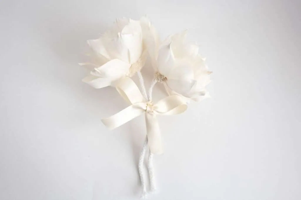 B's Knees Large Blossom Diffuser Flower Set of 2