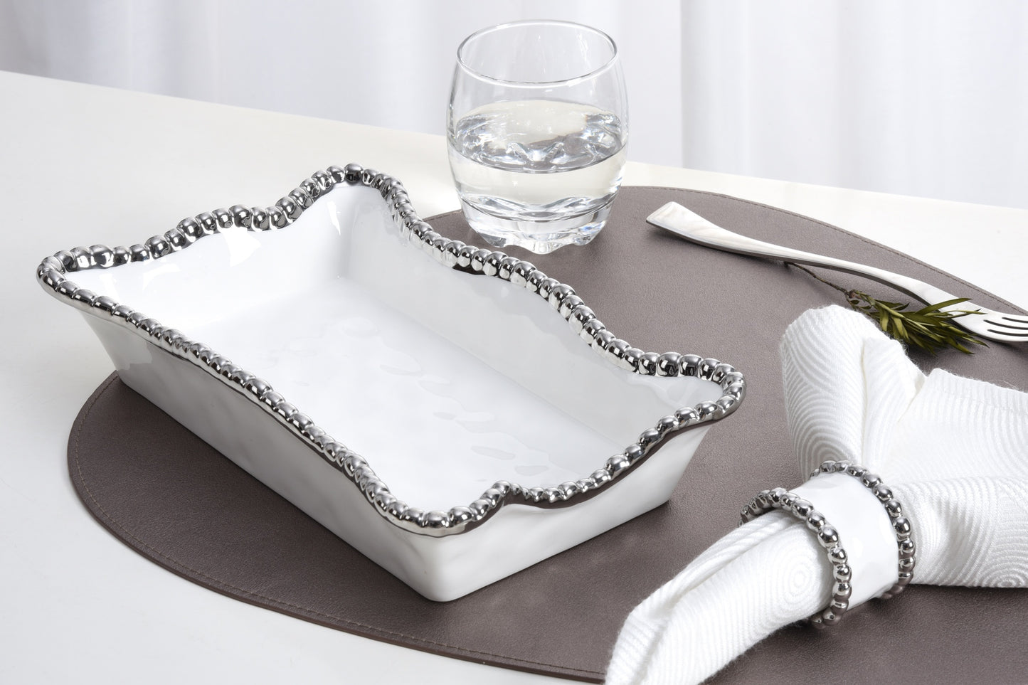 Pampa Bay Salerno Dinner Napkin & Guest Towel Holder