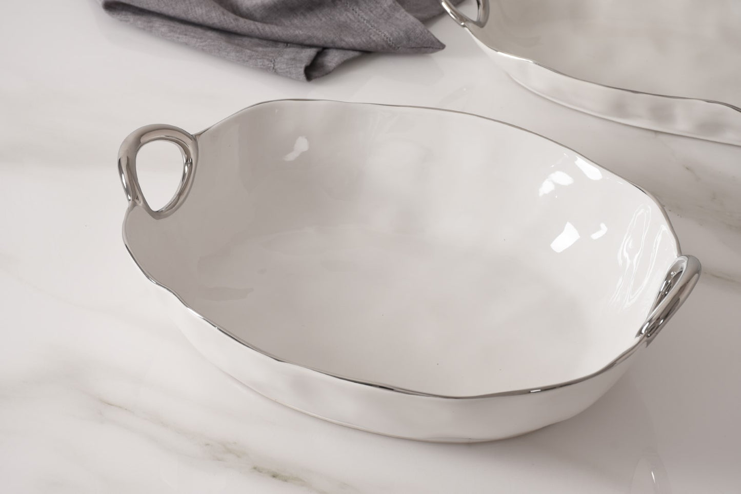 Pampa Bay Handle With Style Deep Oval Server