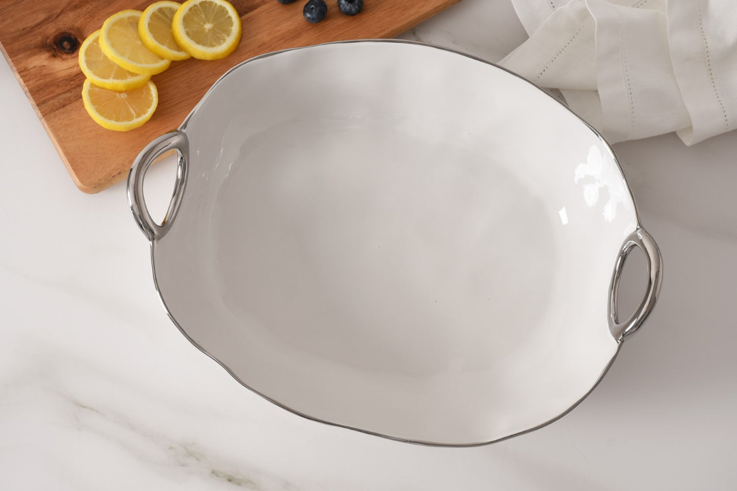 Pampa Bay Handle With Style Deep Oval Server
