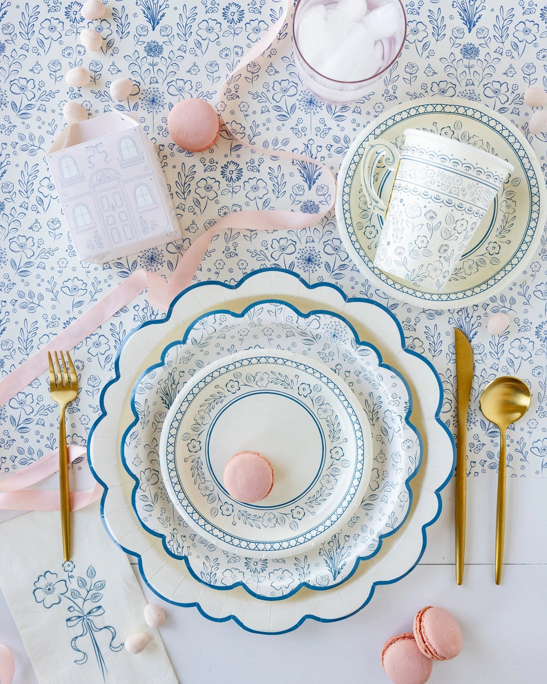 Pembroke Blue Flower Paper Dinner Napkin