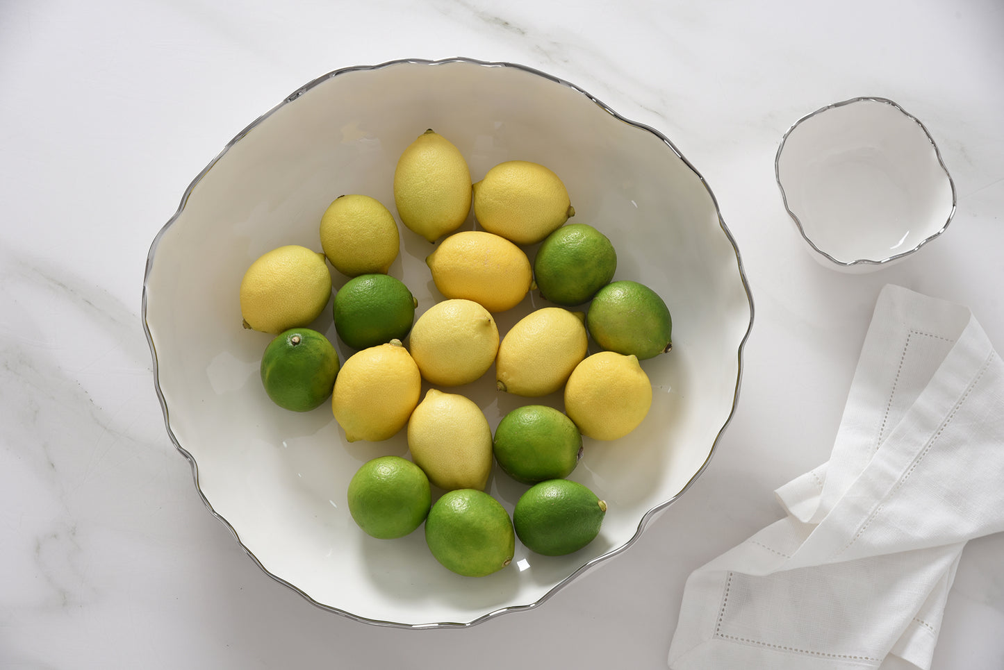 Pampa Bay Portofino Plata Extra Large Shallow Bowl