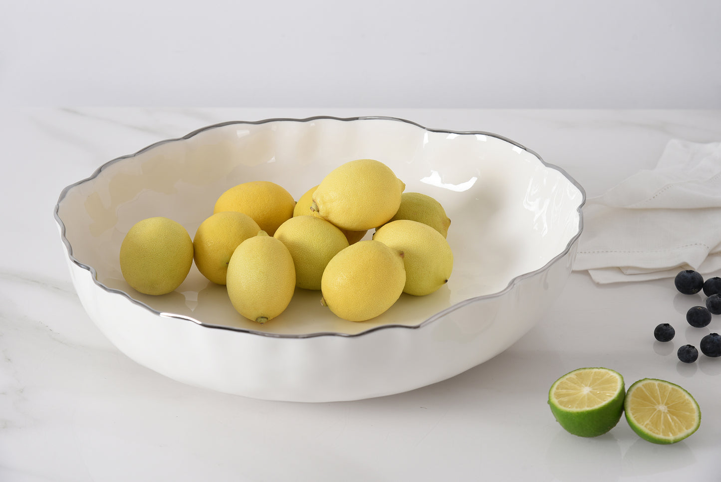 Pampa Bay Portofino Plata Extra Large Shallow Bowl